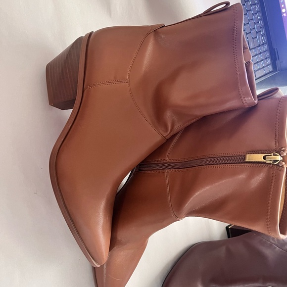 Franco Sarto Brown Ankle Booties with Pointed Toe and Minimalist Design - Picture 2 of 10